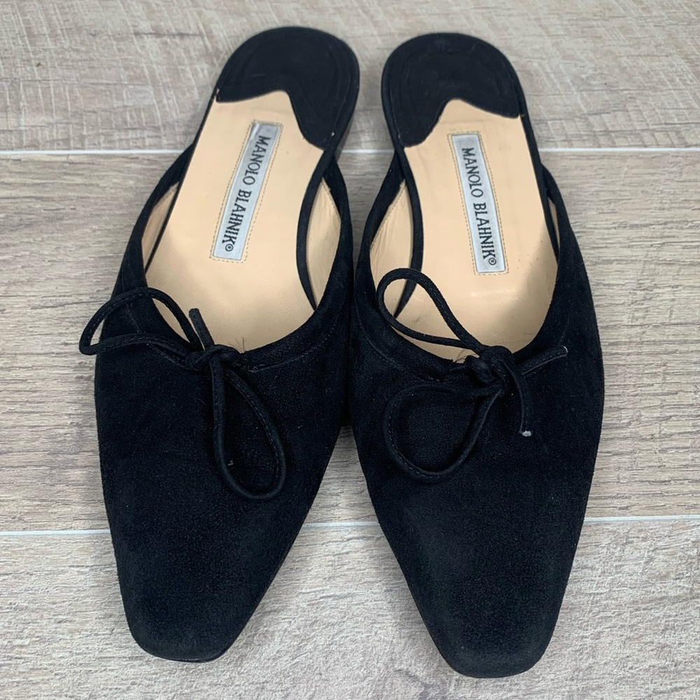 Manolo Blahnik Ballerimu Black Suede Flat Mules